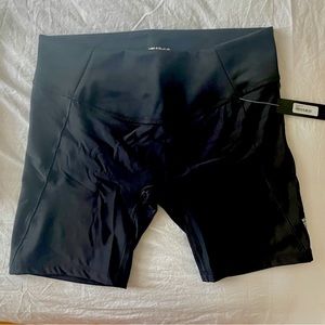 BRAND NEW NEVER WORN Skims High Waisted Bike Short
